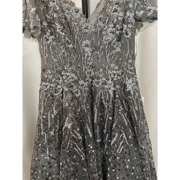 Mac Duggal Embellished Butterfly Fit Flare Tea-Length Dress Gray 20392 Sz 10 NWT - Picture 7 of 16